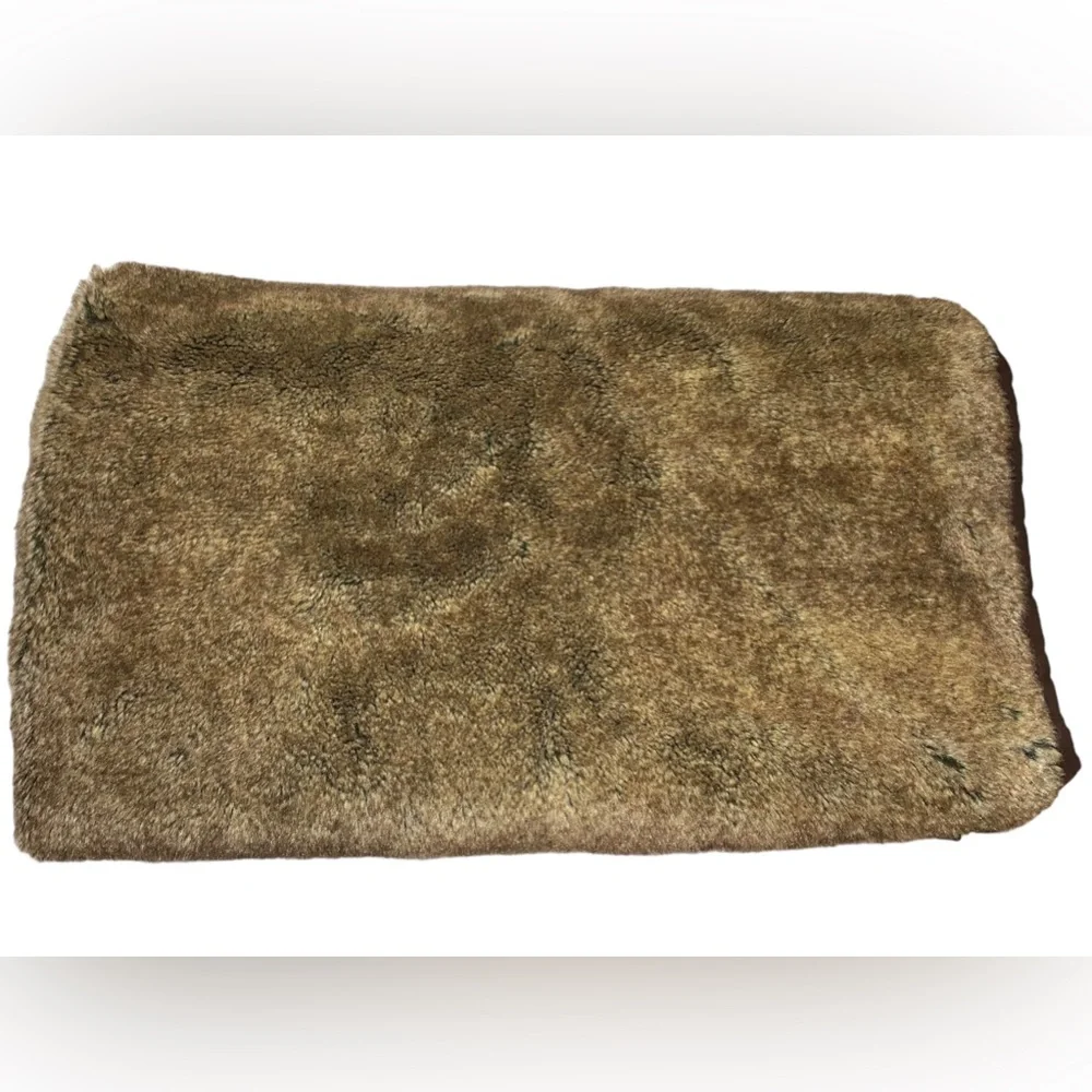 Pottery Barn faux fur‎ brown throw blanket